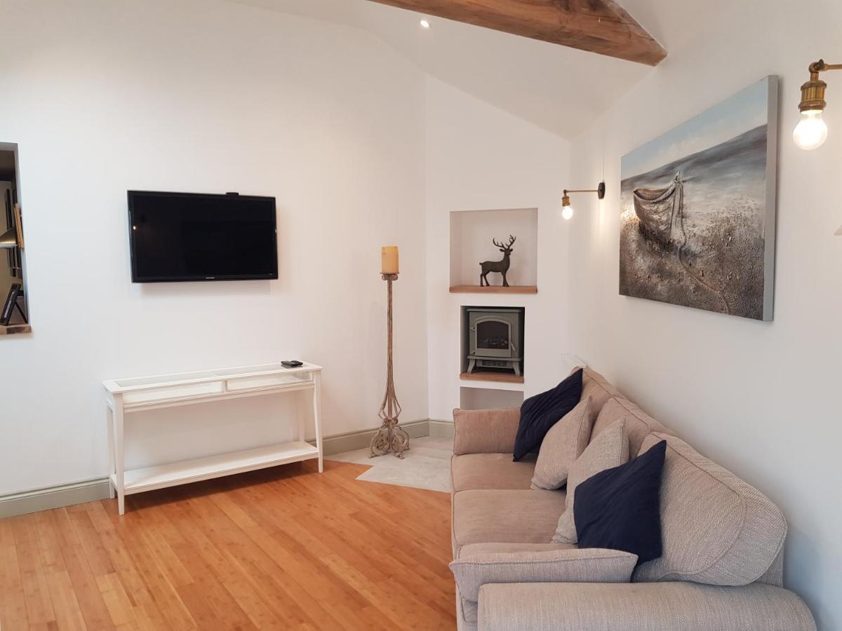 לימינגטון The New Forest Manor Apartment מראה חיצוני תמונה