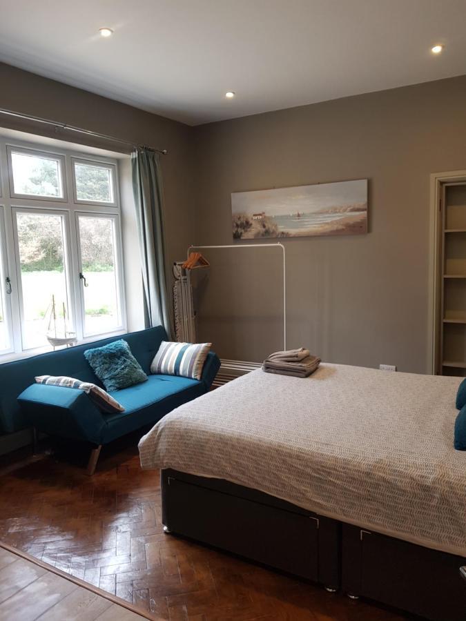 לימינגטון The New Forest Manor Apartment מראה חיצוני תמונה